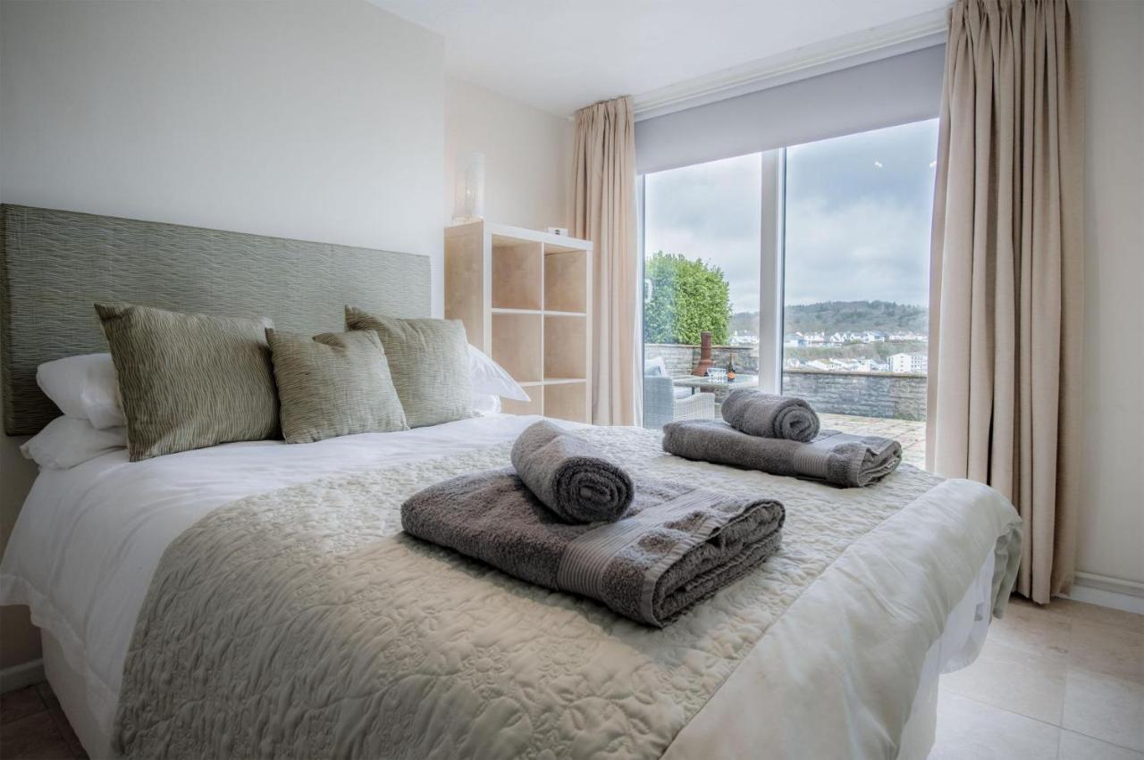 Captains Walk - 4 Bedroom Apartment - סאונדרספוט מראה חיצוני תמונה